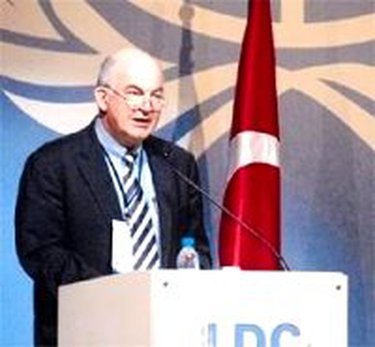 Kemal Derviş'ten Yoksul Ülkelere Türkiye Örneği