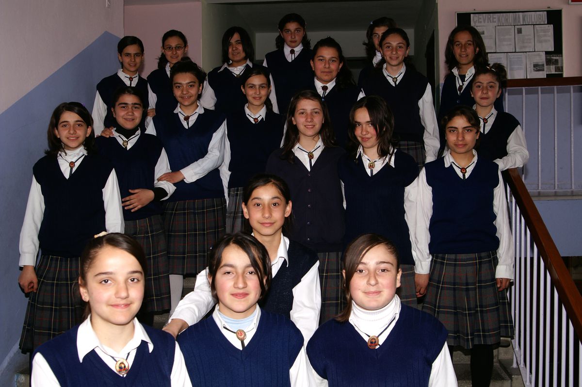 Haydi Kızlar Liseye