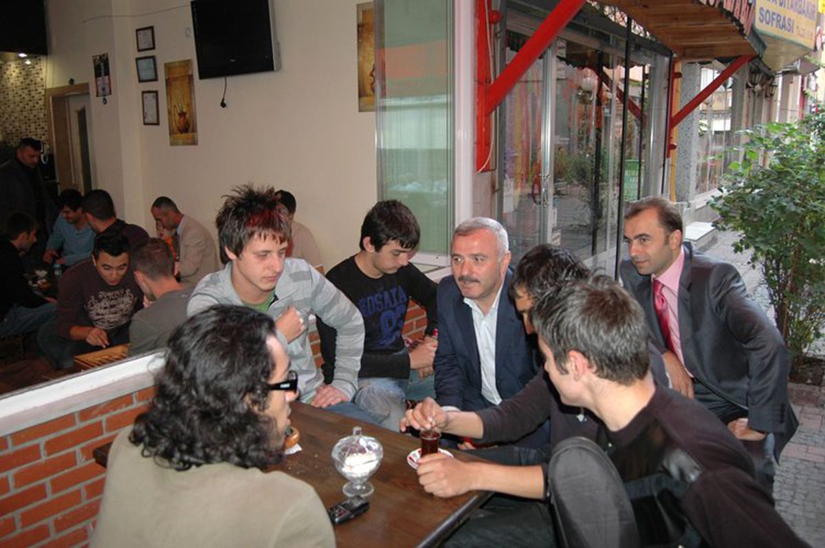 Başkan Kaldırım, Esnafla Bayramlaştı
