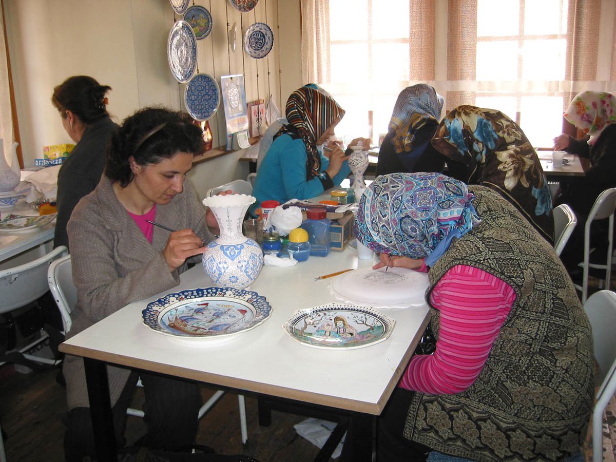 Karatay'da Meslek Edindirme Kursları Eğitime Başladı