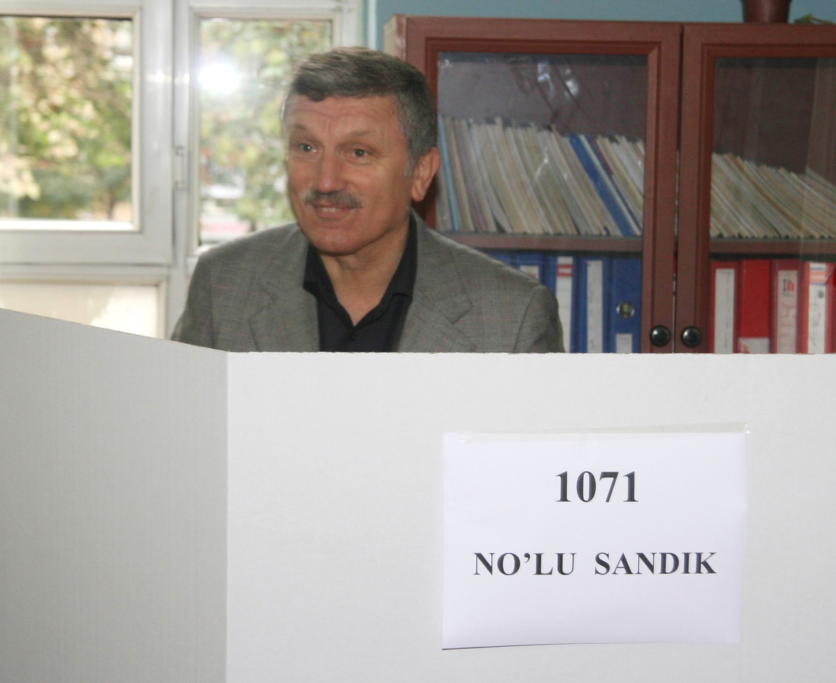 AK Parti Kocaeli Milletvekili Pepe Referandum İçin Oy Kullandı