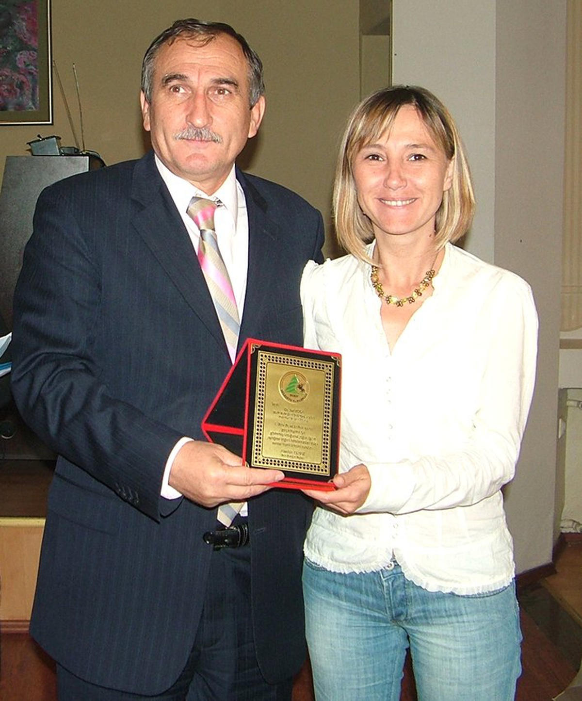 Beyaz Et Festivaline Katkıda Bulunanlara Plaket Verildi