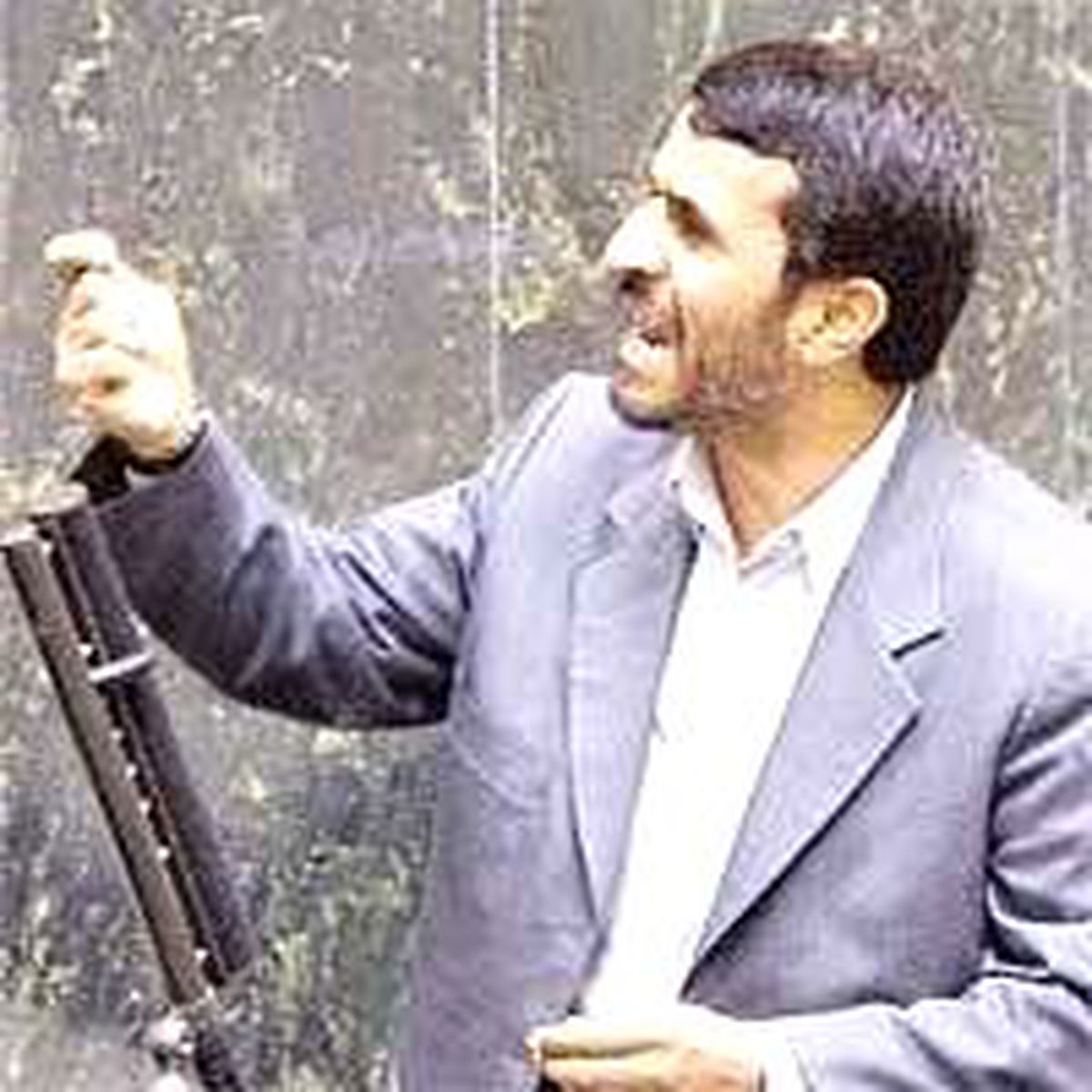 Ahmedinejad: İşgalciler Mikrop Gibi