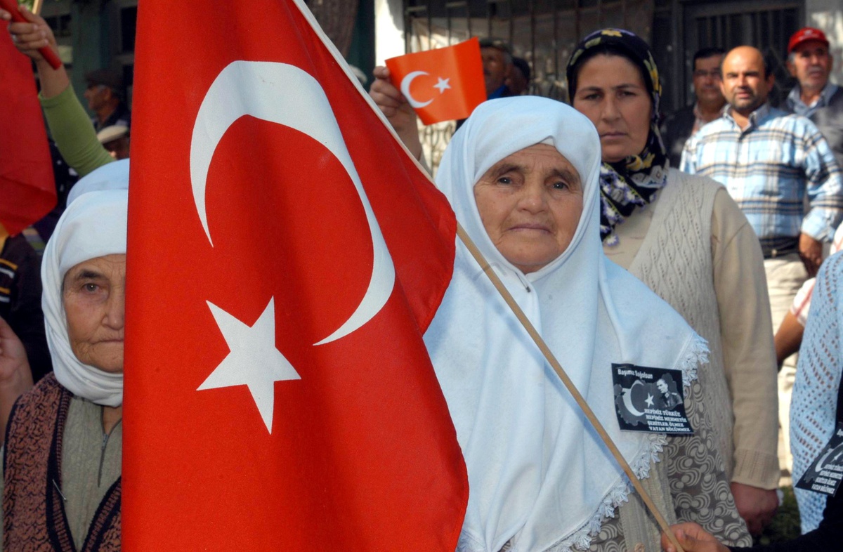 Yenice Köyünde Teröre Lanet Yürüyüşü