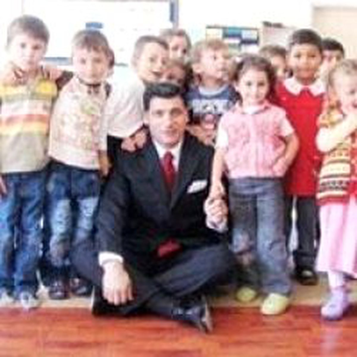 Eğitim Gönüllüsü Bir Vali
