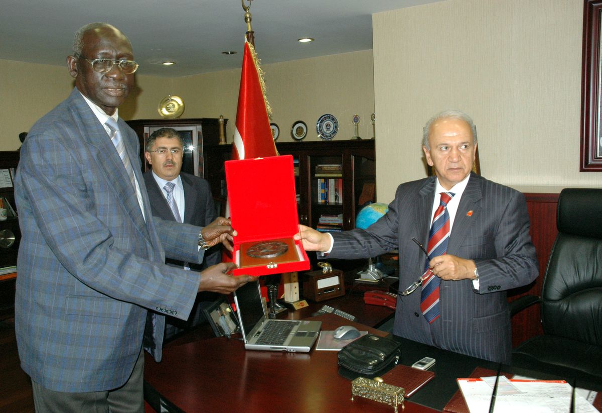 Senegal\'li Bakan Yardımcısı Diop Adana\'da