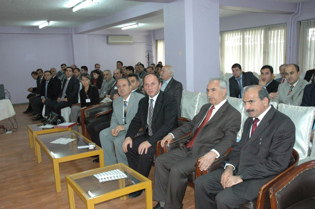 Rotary Kulüplerinden Kolaylaştırılmış Okuma Yazma Eğitimi Semineri