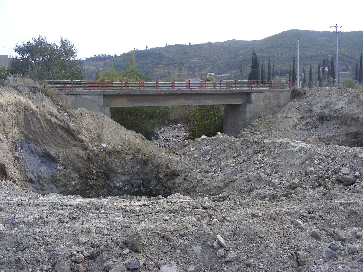 Ağaçlı Köprüsü Yapım Çalışmaları Başladı