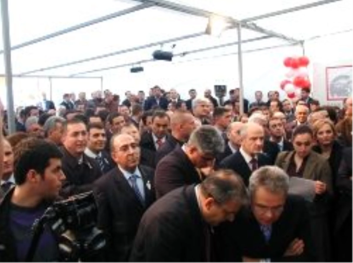 Kosova\'da Bkt Bankası\'nın Şubesi Açıldı