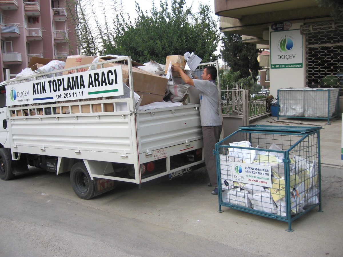 Atıklardan Toplanan Kitaplar, Eski Sayıları Tamamlandıktan Sonra Yeniden Kullanıma Sunuluyor