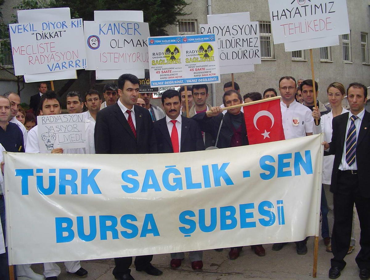 Radyoloji Çalışanlarından Oturma Eylemi
