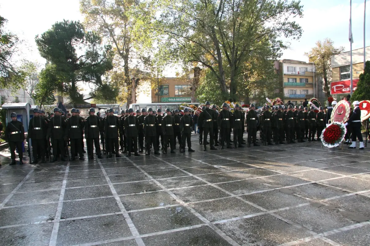 10 Kasım Atatürk\'ü Anma Törenleri