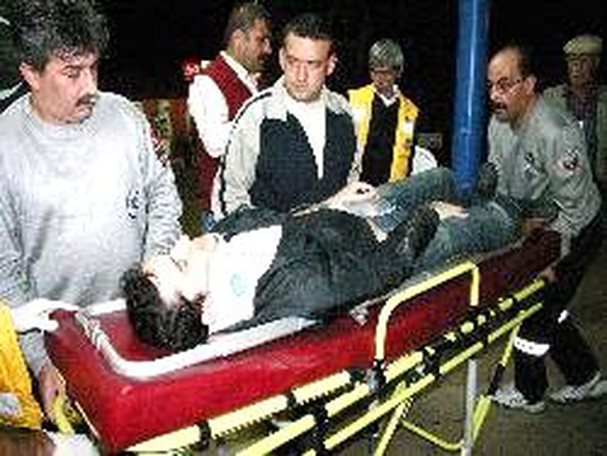 Ambulans Kamyonla Çarpıştı: 2 Ölü, 3 Yaralı