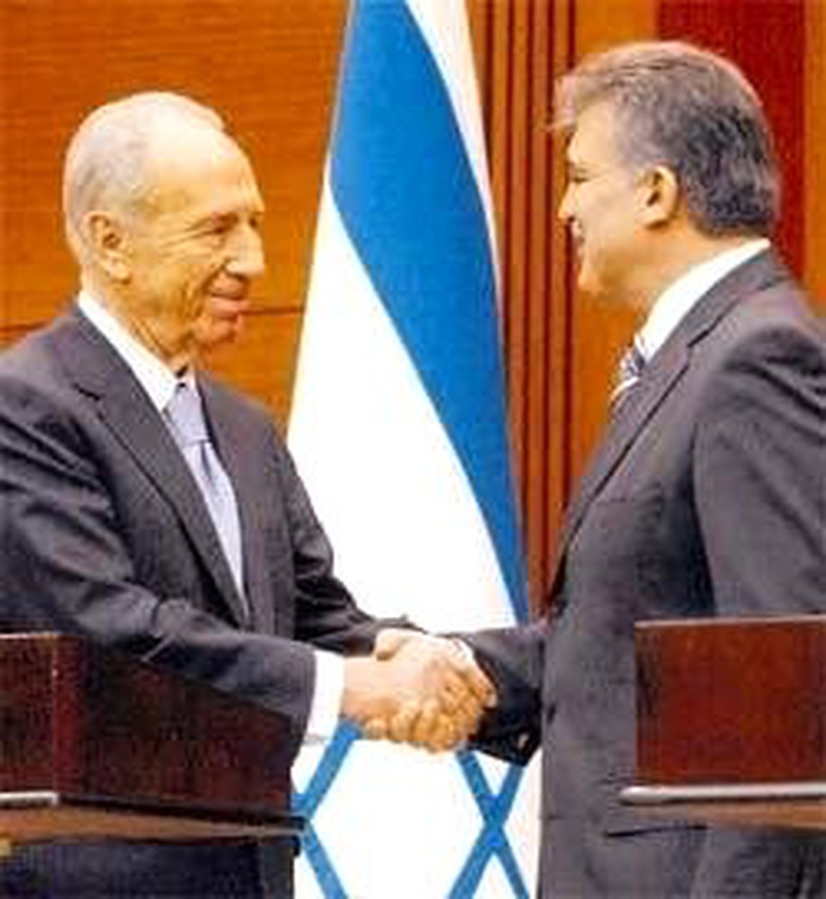 Gül, Peres'i Şaşırtmış