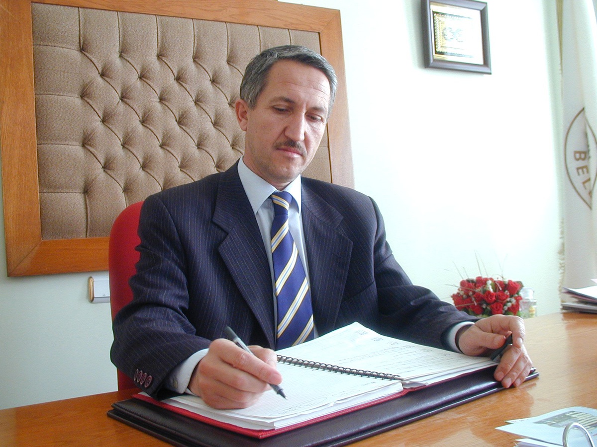 Belediye Başkanının Masası ve Bilgisayarı Haczedildi