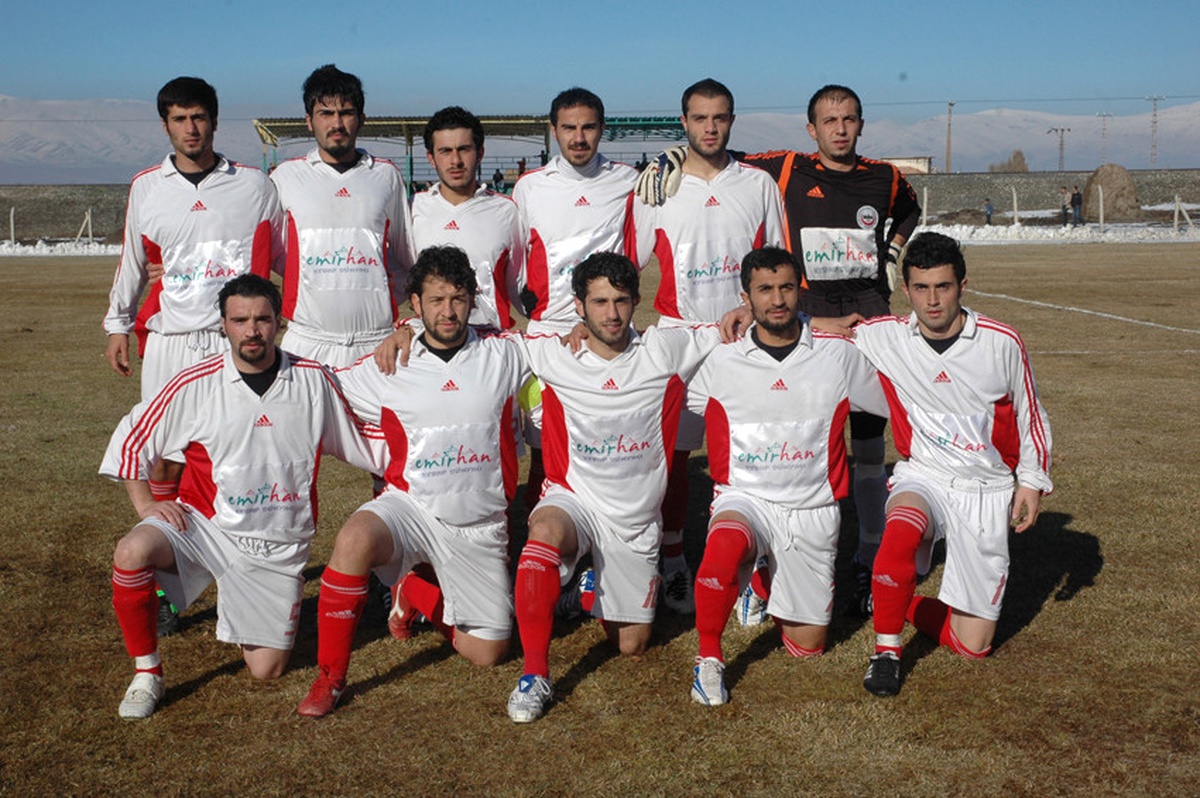 Kazım Karabekir Belediyesspor'da Galibiyet Sevinci
