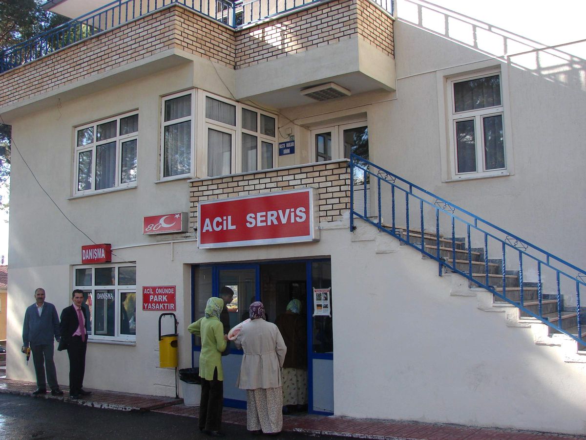Demirci Devlet Hastanesi Acil Servisi\'ne 11 Ayda 23 Bin Müracat