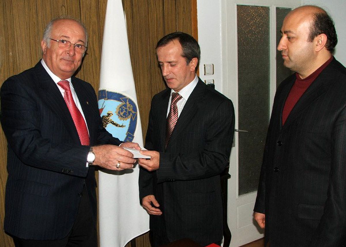 Sergi Geliri Mehmetçik'e