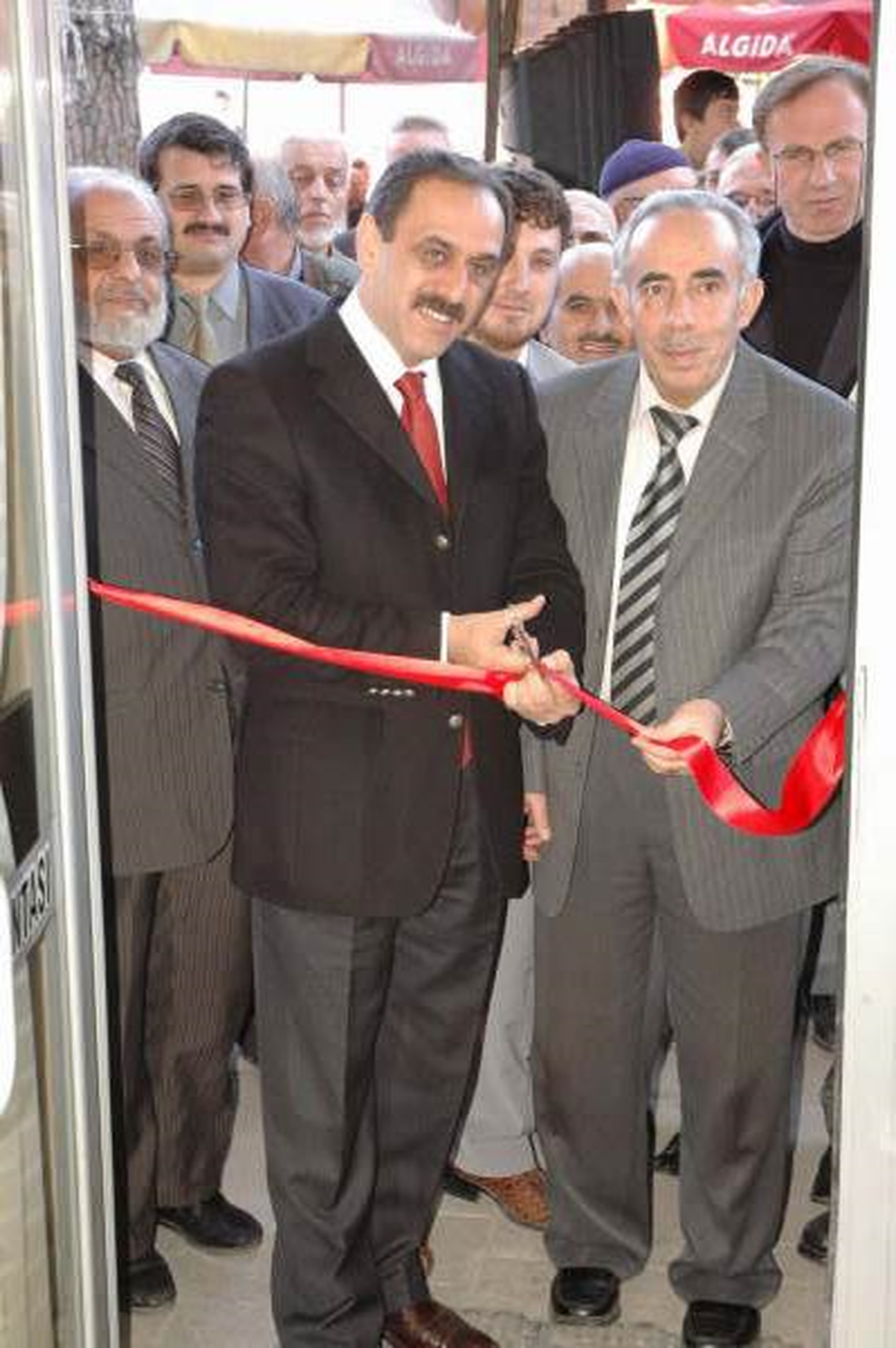 Başkan Yazıcı Belçika'dan Döndü