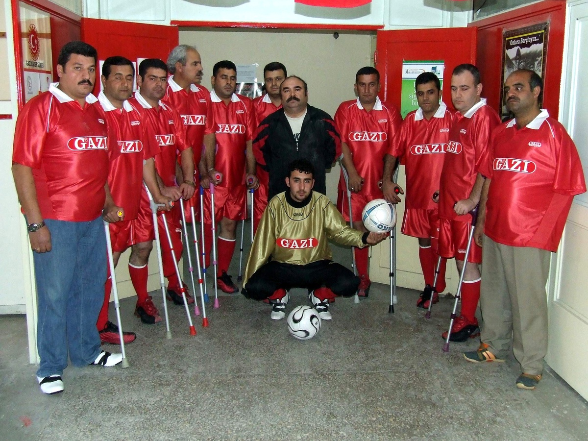 Gaziantep'te Gazi Ampute Futbol Takımı Kuruldu