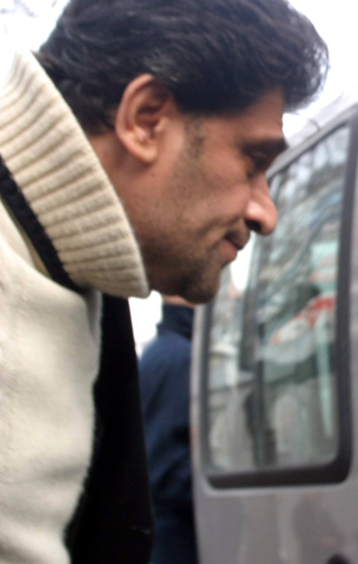 İstek Şarkısını Söylemeyen Gazinodaki Dostuna Kızdı, Alt Kattaki Komşusu Yaşlı Kadına Tecavüz Edip Öldürdü