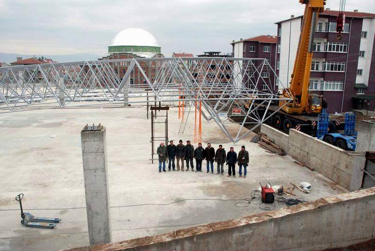 Odunpazarı Belediyesi'nden Pazaryeri Kompleksi