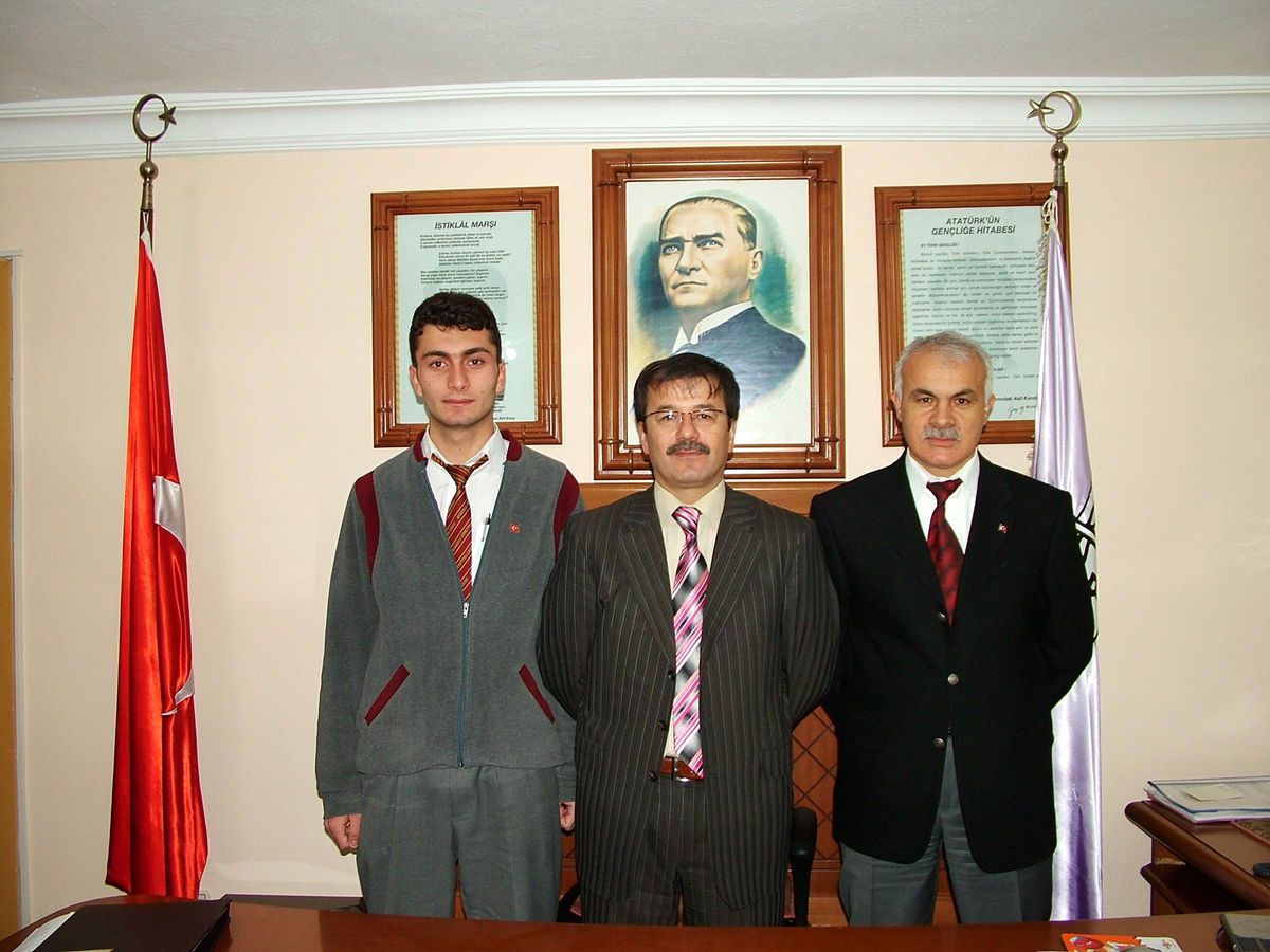Niğde'de Öğrenciler İl Öğrenci Meclis Başkanını Seçti