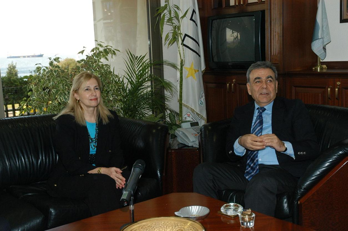 Yunanistan Başkonsolosu İzmir'e Hayran Kaldı