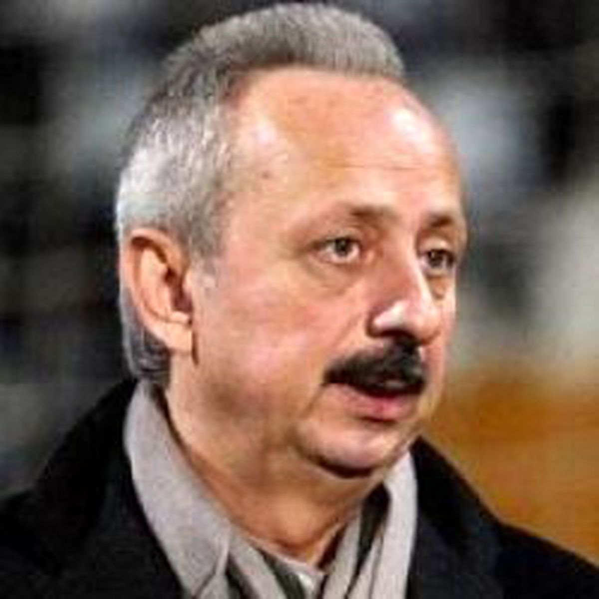 Ulusoy Oyalama, Muhalefet Kayyum Peşinde