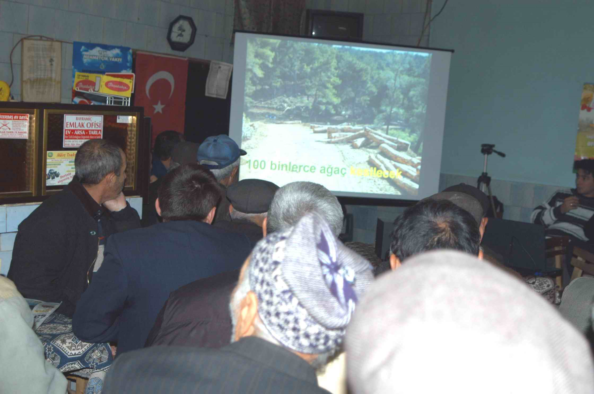 Çevrecilerden Sinevizyonlu Bilgilendirme Toplantısı
