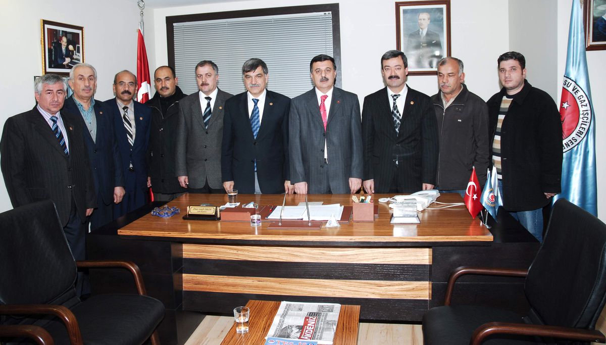 TBMM Başkan Vekili Pakdil'den Tes-iş Sendikası'na Ziyaret