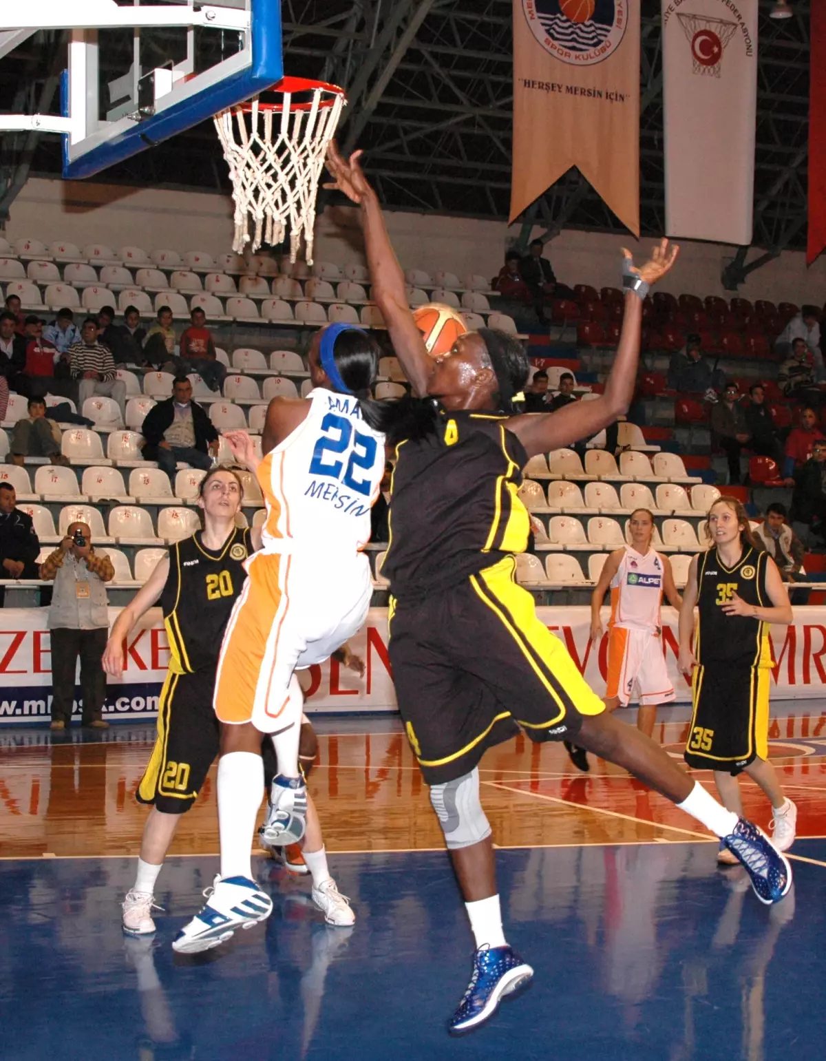 Türkiye Bayanlar Basketbol Ligi