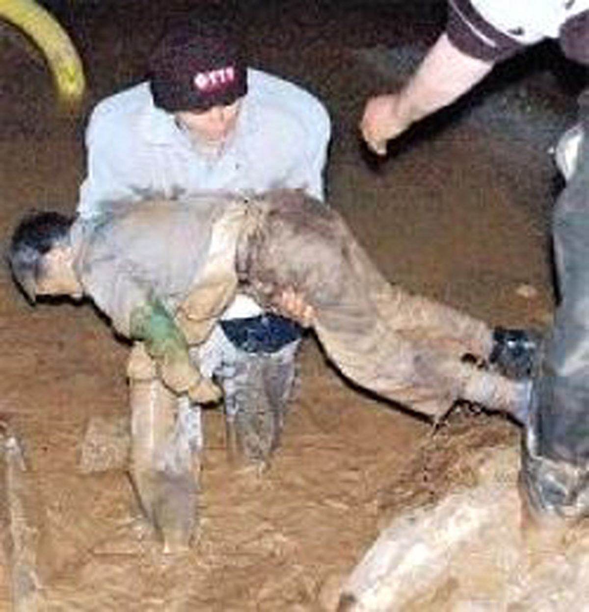 Kırılan Buzdan Suya Düşen Çocuk Öldü