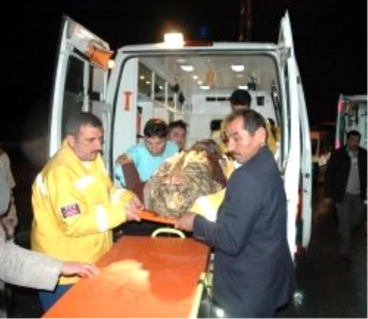 Konya\'da Feci Kaza : 4 Ölü Çok Sayıda Yaralı