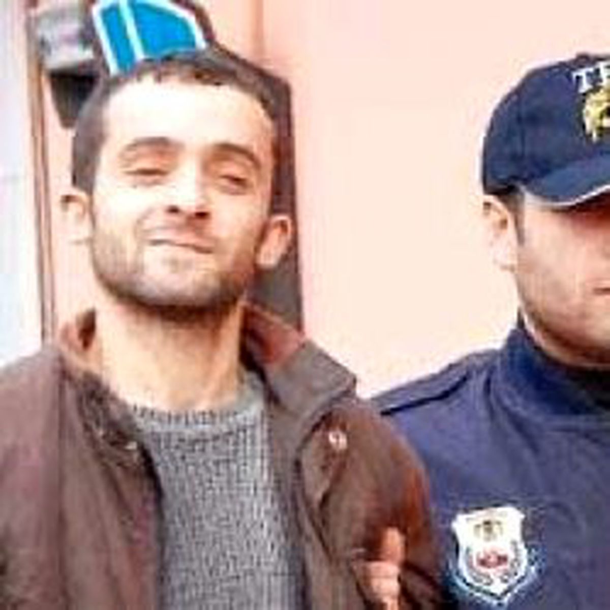 Kaçsaydı Keskin Nişancı Vuracaktı