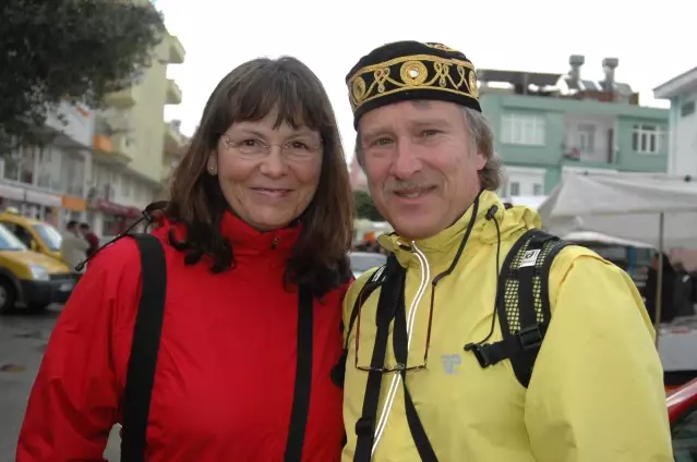 Yaşlı Alman ve İskandinav turistler ev kirası ile Side’de 2 ay tatil