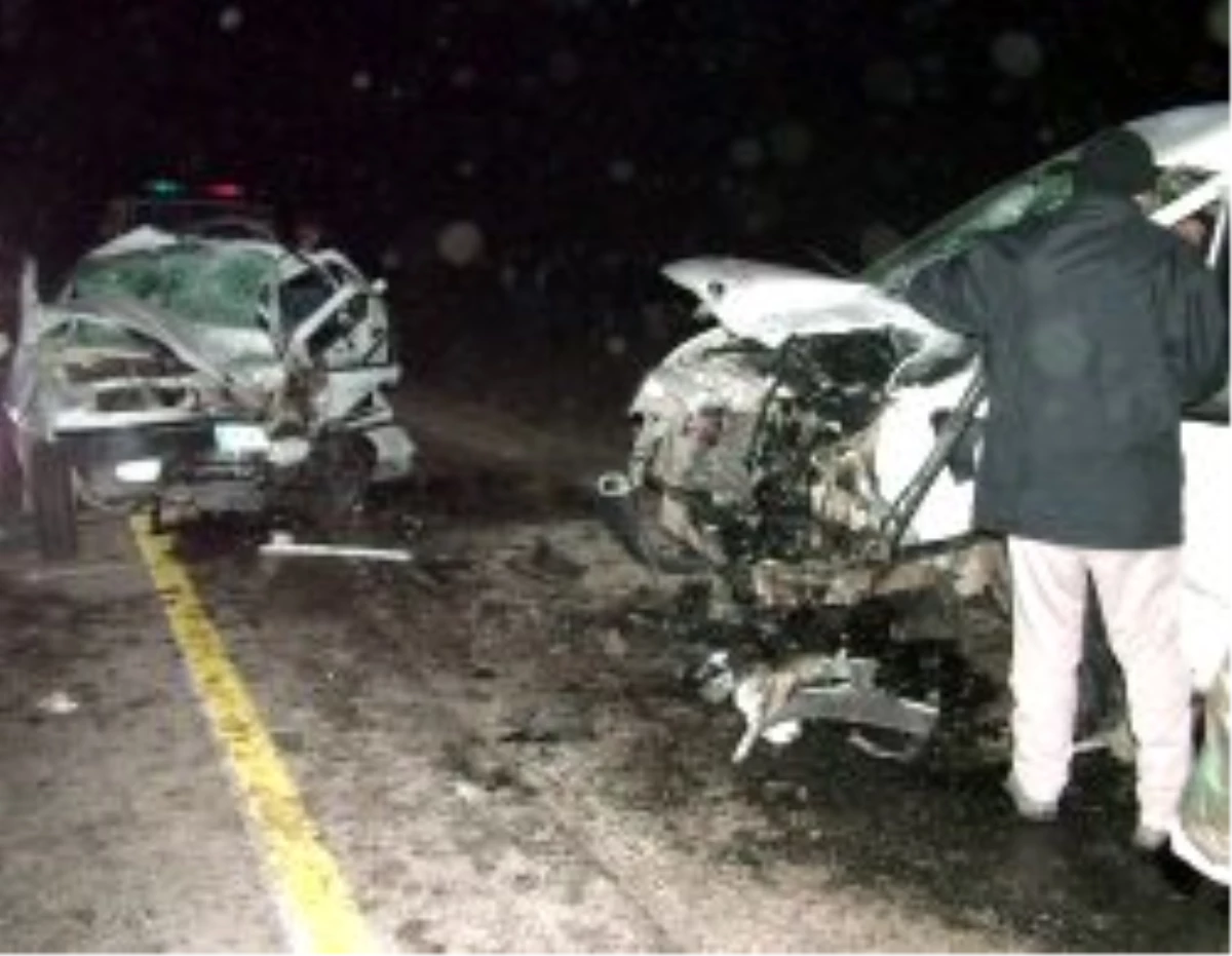 Samsun\'da Trafik Kazası: 4 Ölü, 5 Yaralı