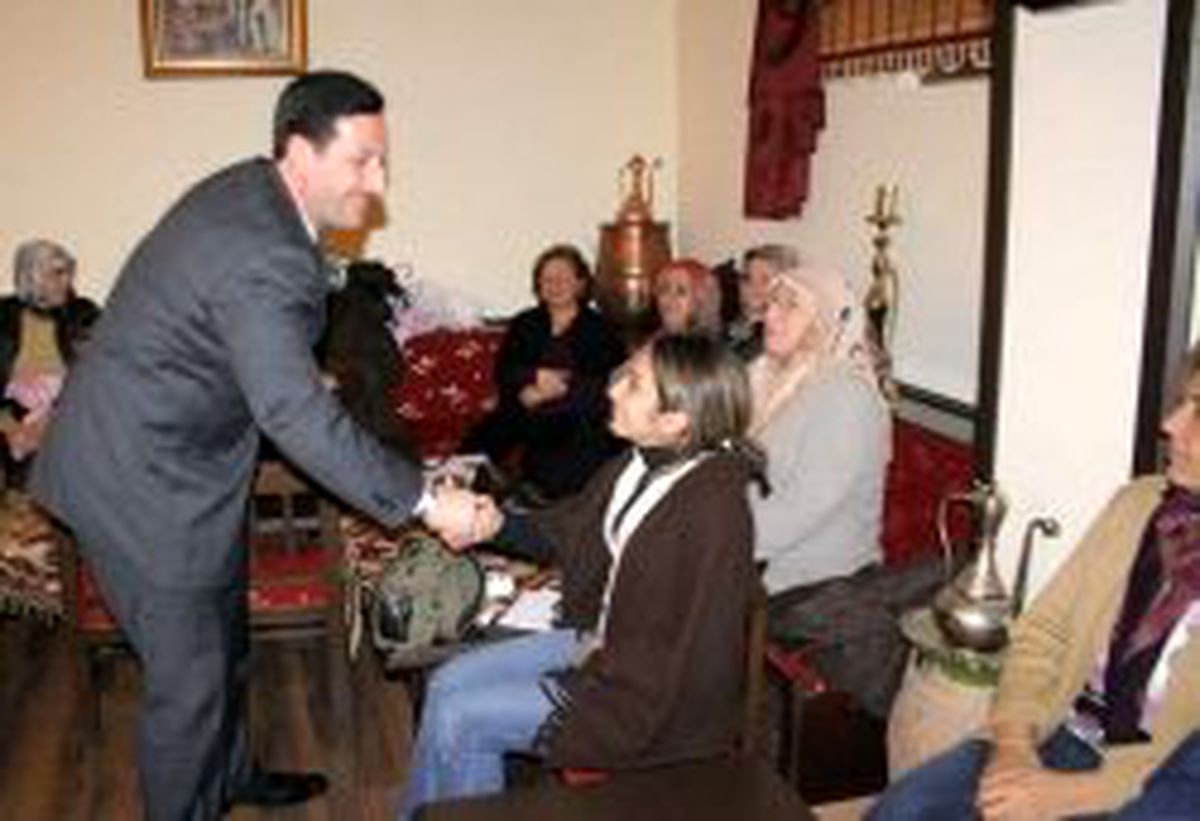 Başkan Tok Halkla İç İçe