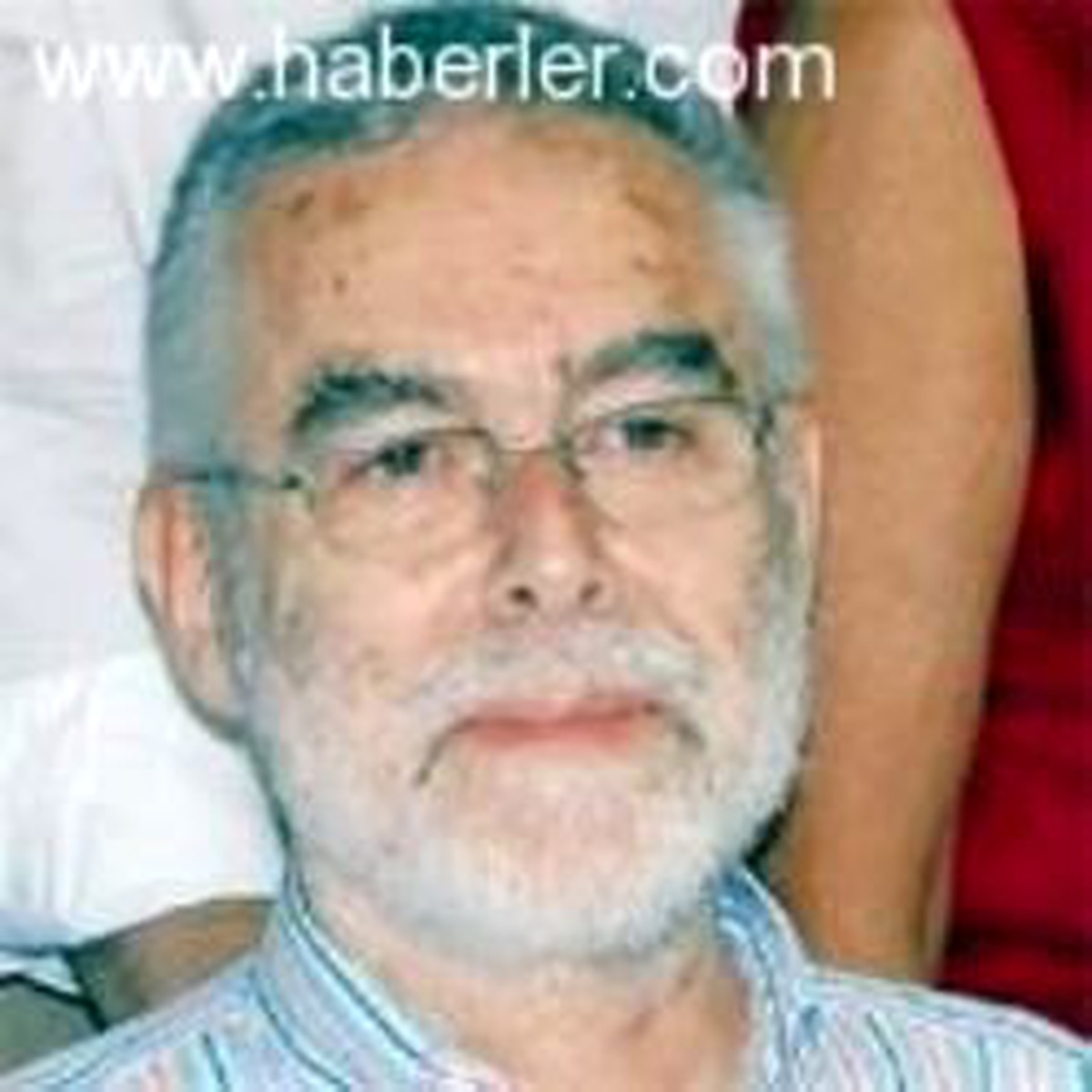 'Türban Hem İnanç Hem de Siyasi Simge'