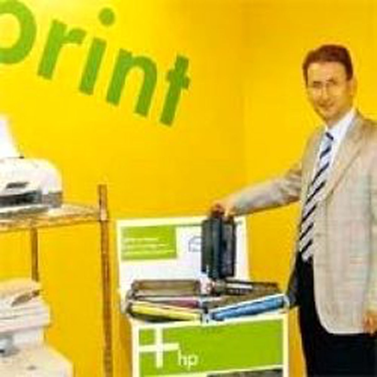 Hp, 'Gezegen Ortaklığı' ile Çin Seddi'nin 7 Katı Kartuşu Geri Kazandı