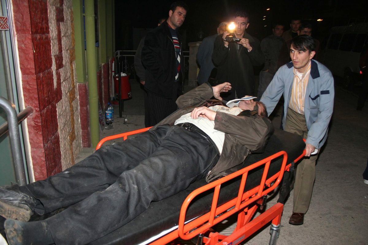 Beyşehir\'de Trafik Kazaları : 3 Yaralı