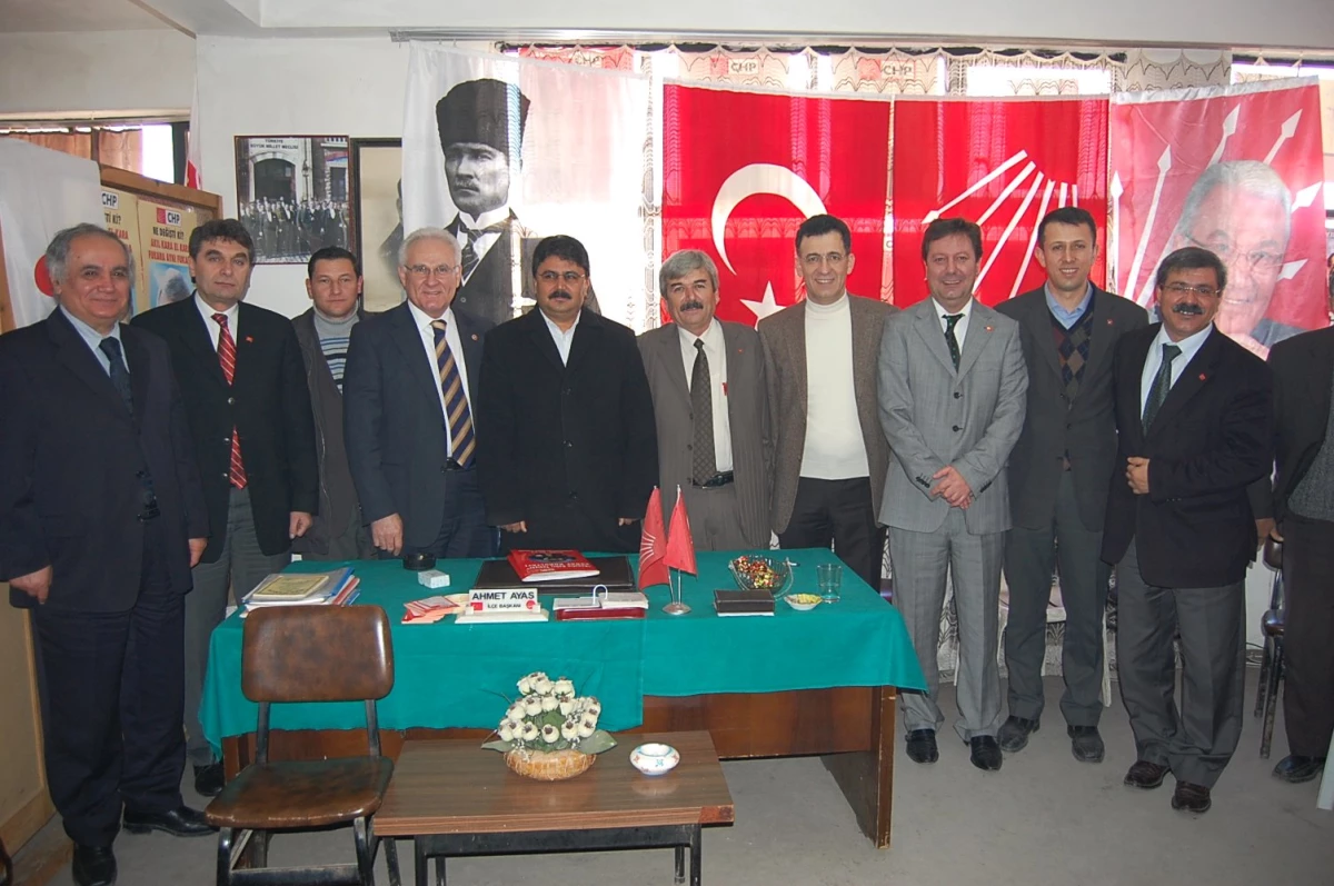 CHP Harmancık İlçe Başkanı Ayaz Güven Tazeledi