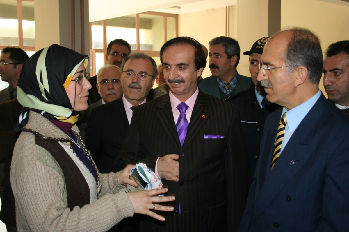 Vali Harput Kuyrukların Sona Erdirilmesini İstedi