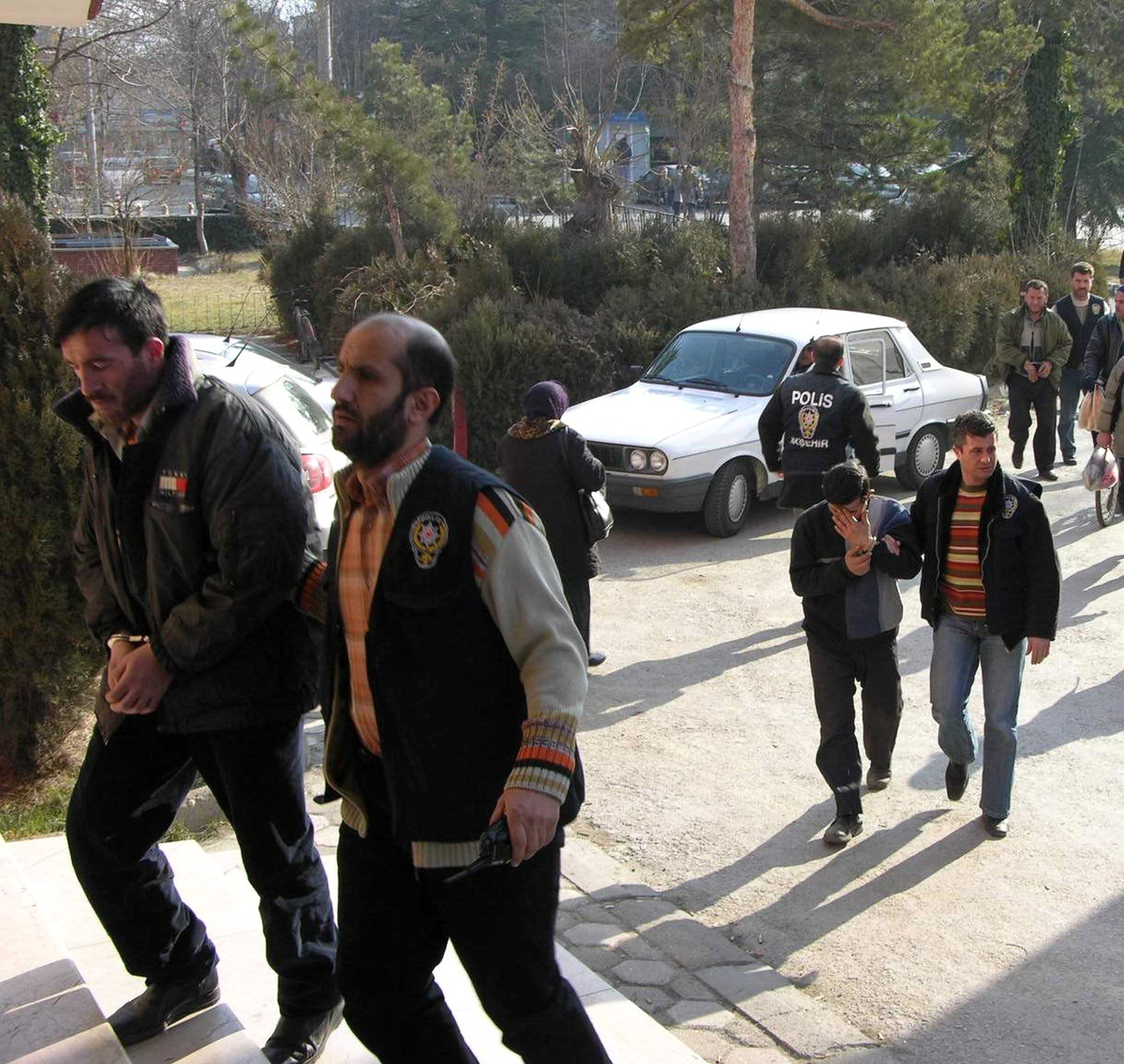 Akşehir'de 3 Hırsızlık Zanlısı Yakalandı