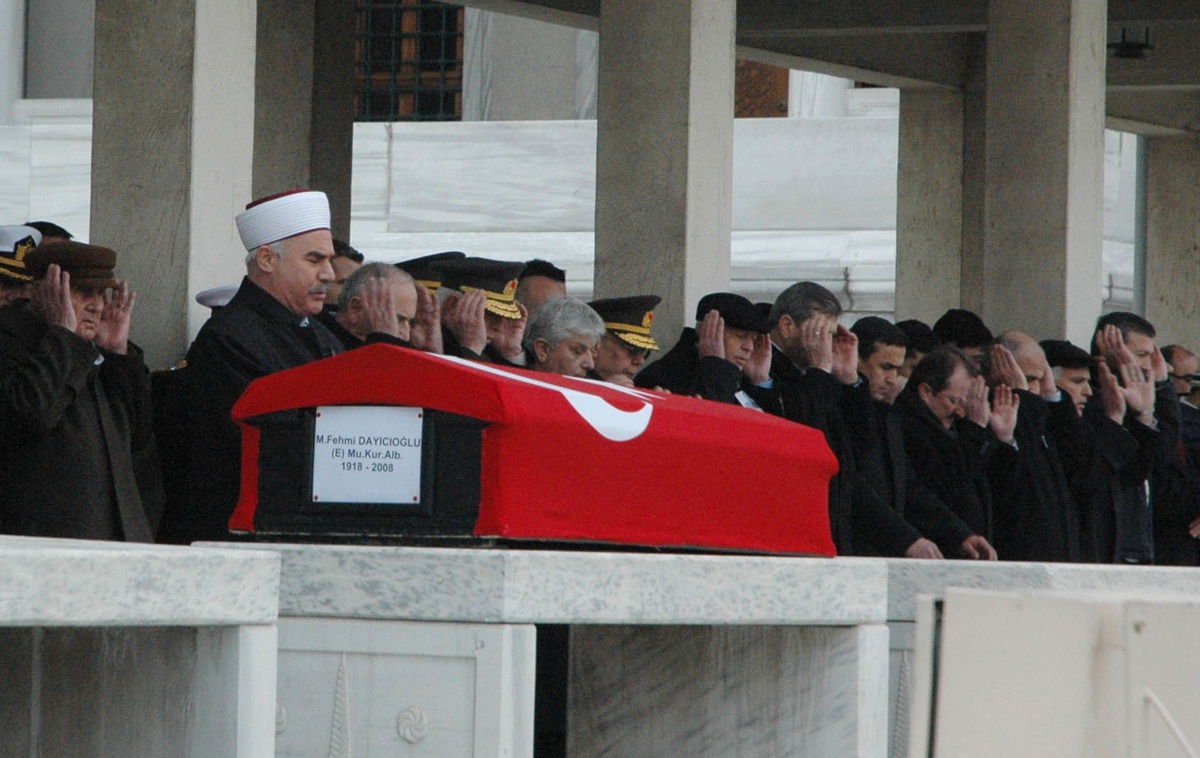 Kayınpederini Kaybeden Orgeneral Saygun'un Acı Günü