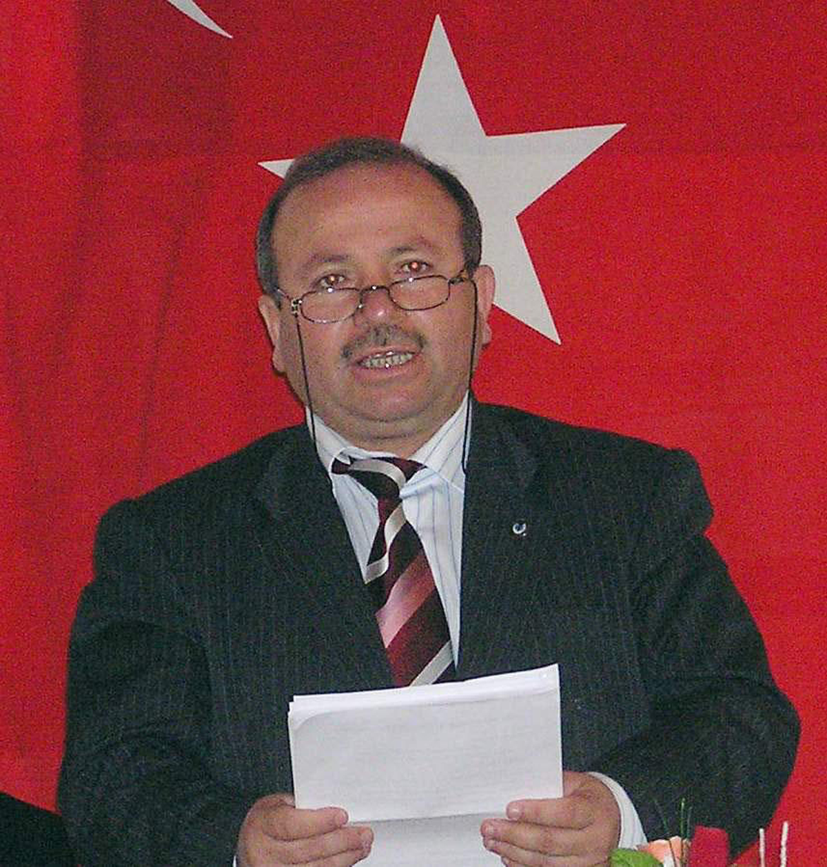 Otomobil ile Otobüs Çarpıştı: 4 Ölü, 1 Yaralı