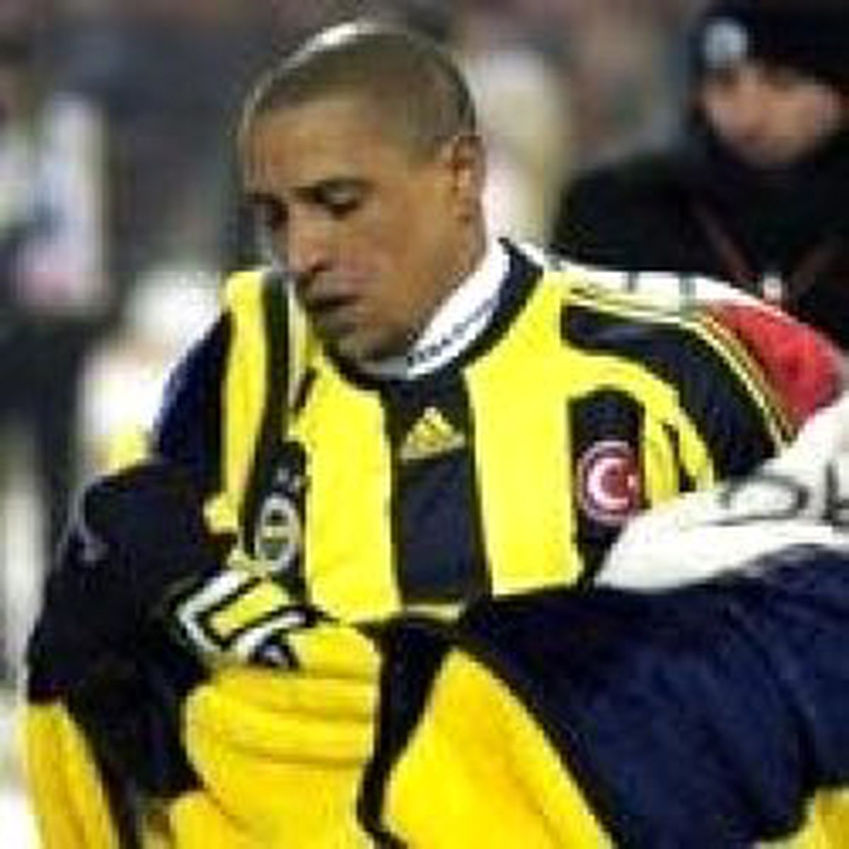 Altın Gol Roberto Carlos'tan