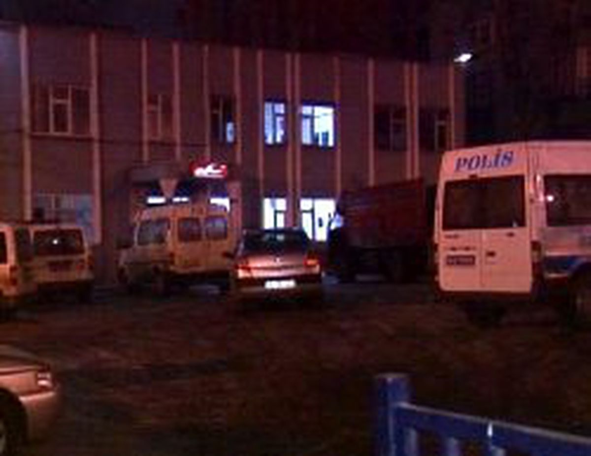 Cezaevi Aracı Devrildi, 2 Ölü 7 Yaralı
