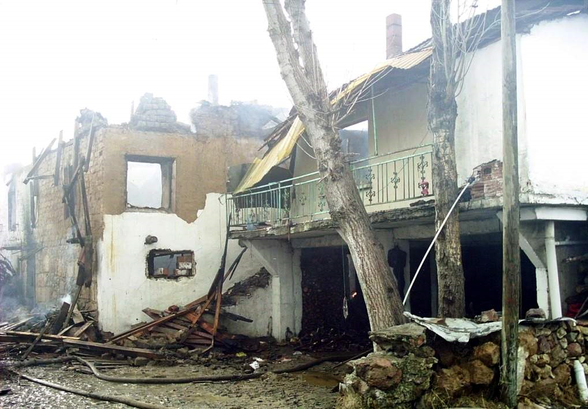 Balıkesir'de Ev Yangını
