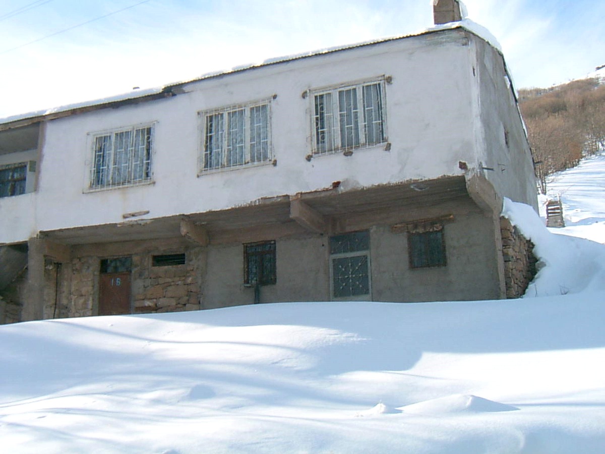 Sivas, Romanya'da Sayısal Lotoyu Tutturan İşadamını Bekliyor